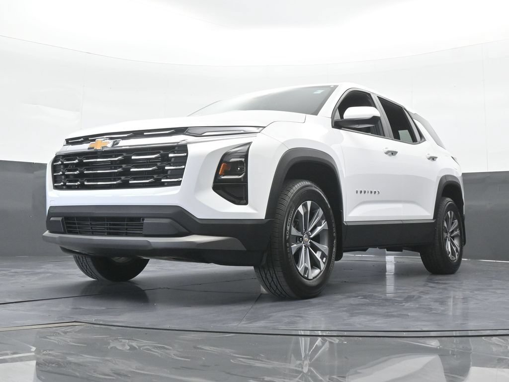 Used 2026 Chevrolet Equinox LT FWD image 56
