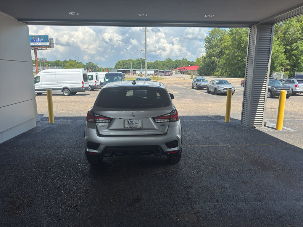 Used 2024 Mitsubishi Outlander Sport LE image 7