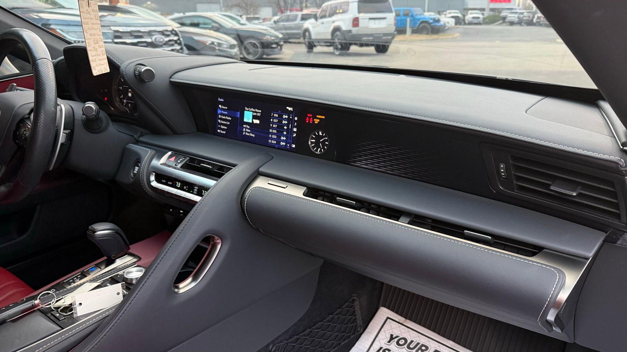 Used 2021 Lexus LC 500 Convertible image 26