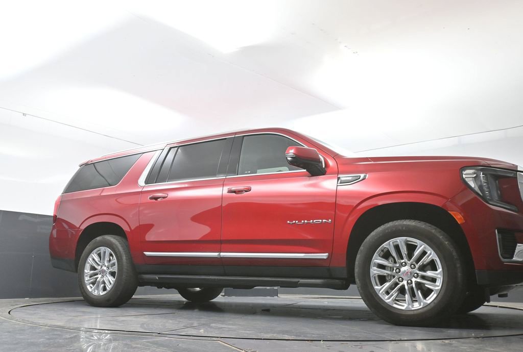 Used 2024 GMC Yukon XL SLT w/ SLT Luxury Package AWD/4WD image 53