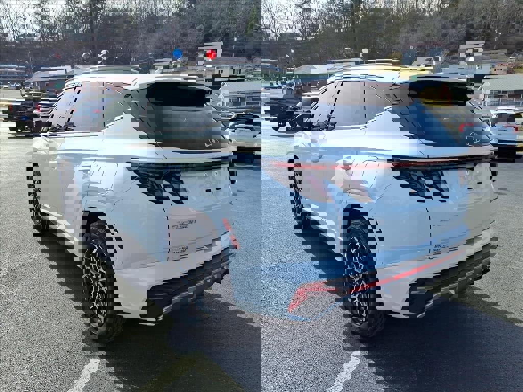 Used 2024 Hyundai Tucson N Line image 4