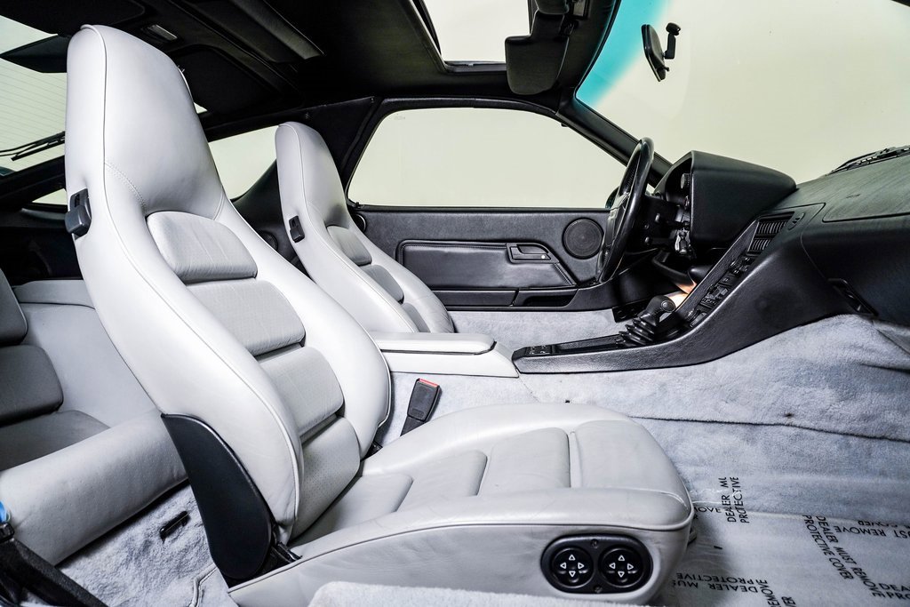 Used 1995 Porsche 928 GTS image 14