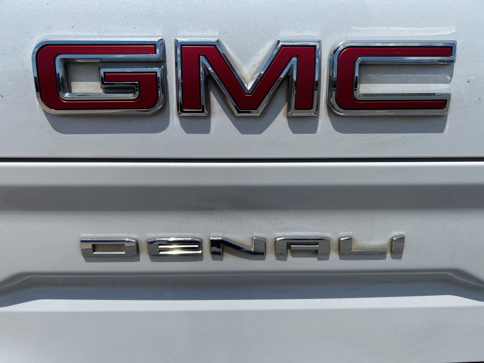 Used 2019 GMC Sierra 1500 Denali w/ Denali Ultimate Package AWD/4WD image 11