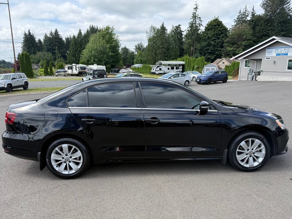 Used 2016 Volkswagen Jetta SE FWD image 6