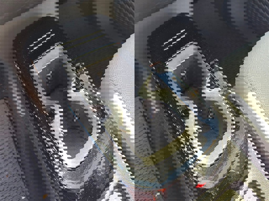 Used 2022 Volkswagen ID.4 Pro S image 17