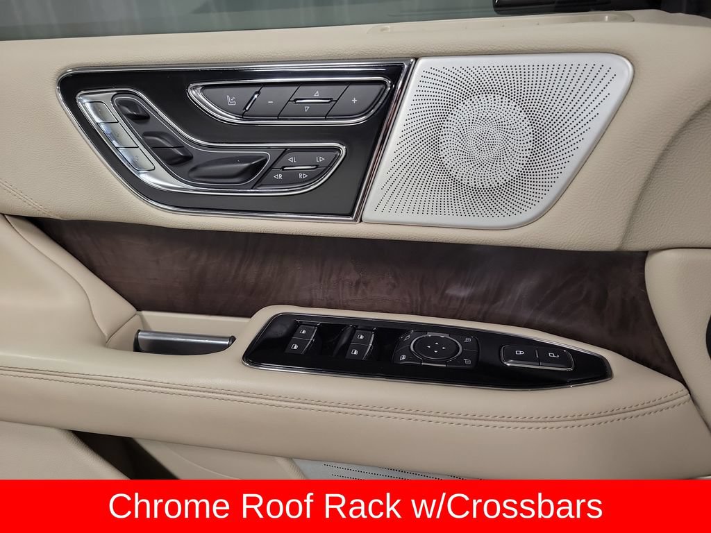 Used 2020 Lincoln Navigator Reserve w/ Luxury Package RWD image 20