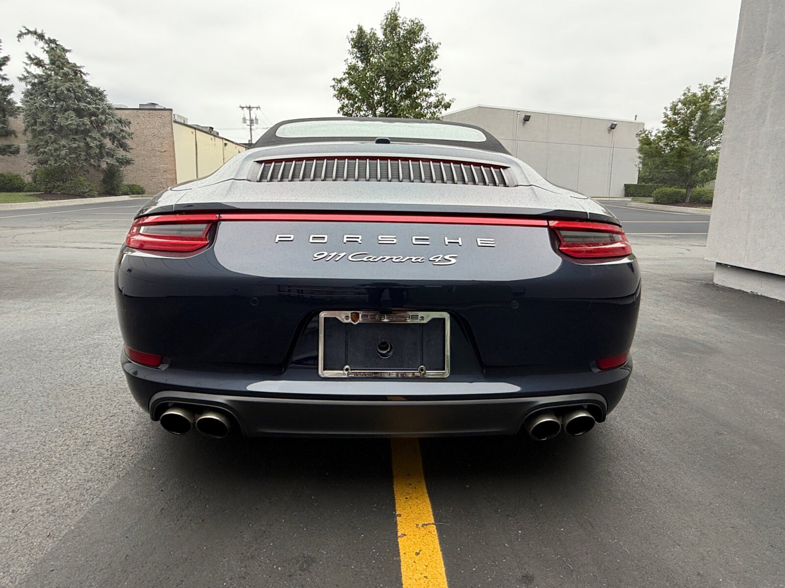 Certified 2019 Porsche 911 Carrera 4S AWD/4WD image 14