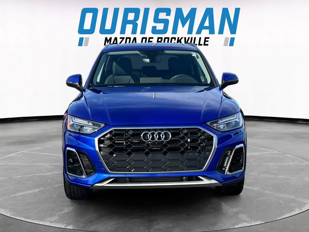 Used 2024 Audi Q5 e Premium Plus w/ Premium Plus Package image 8