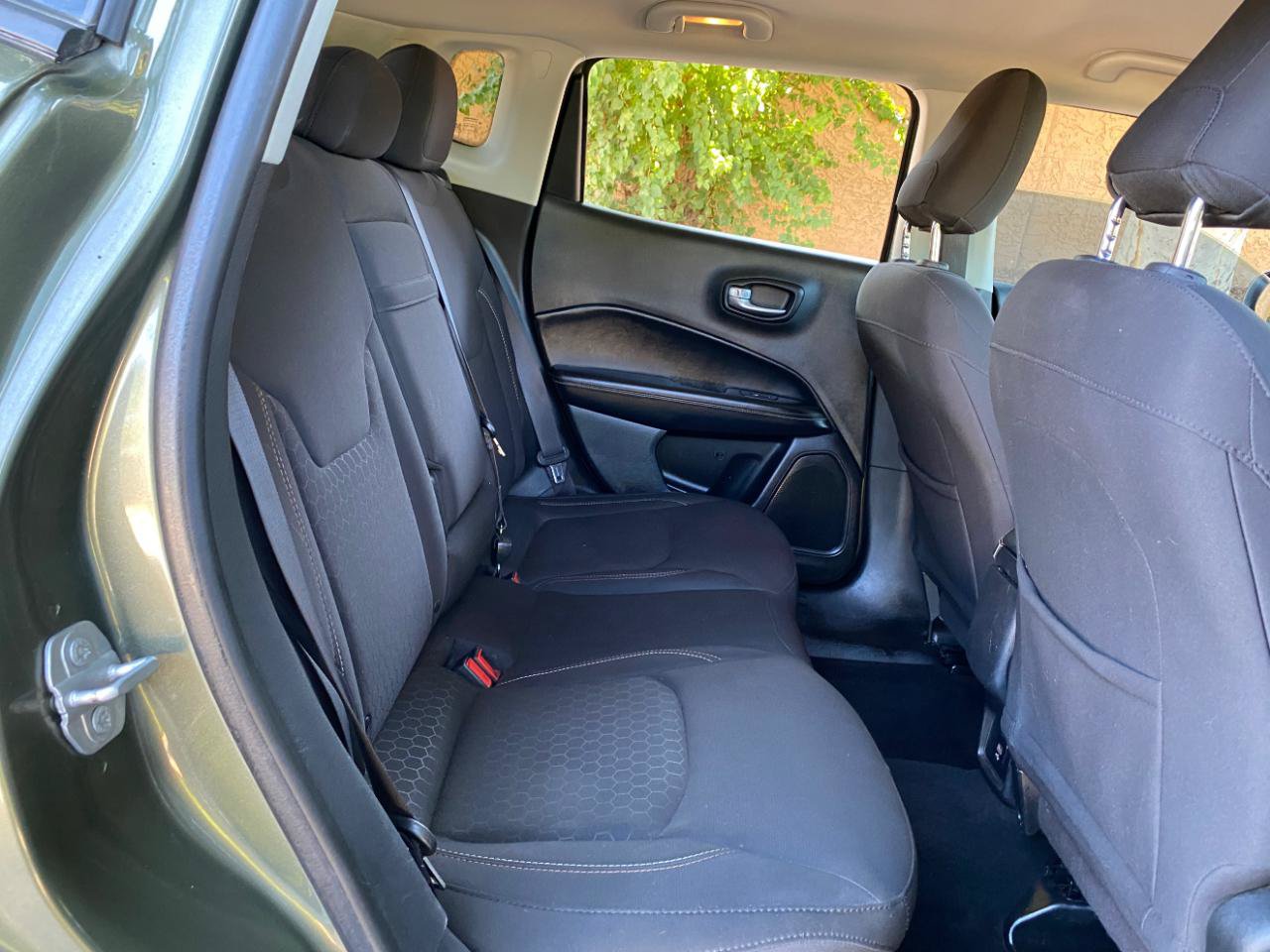 Used 2018 Jeep Compass Sport AWD/4WD image 43