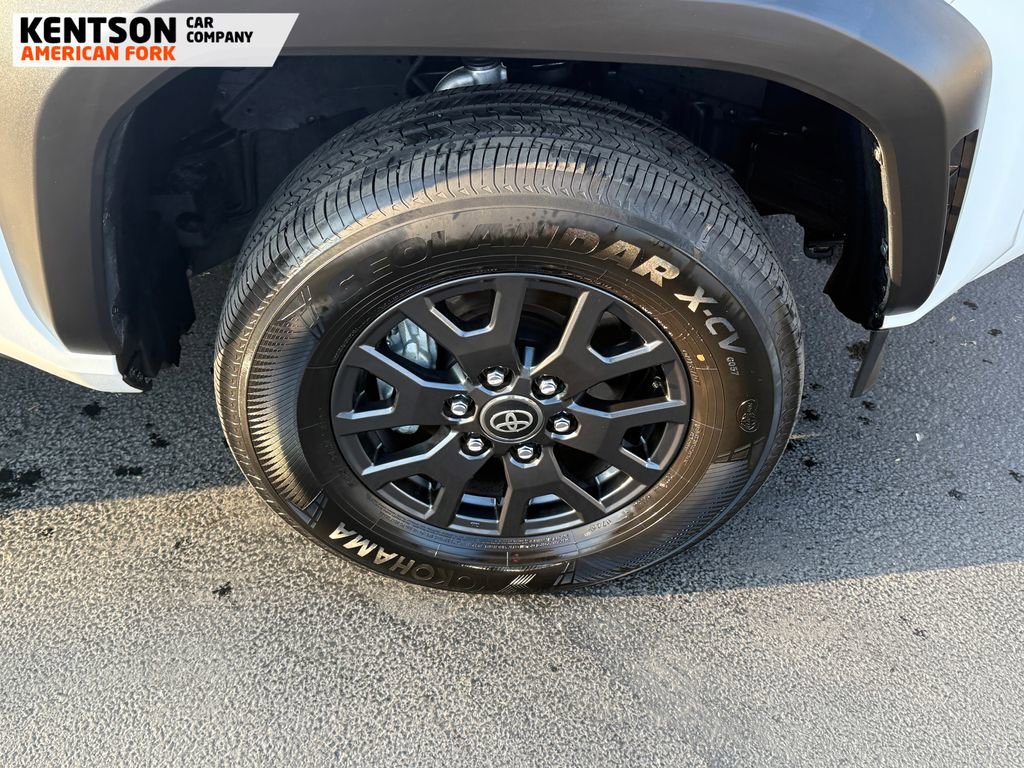 Used 2025 Toyota 4Runner SR5 image 16