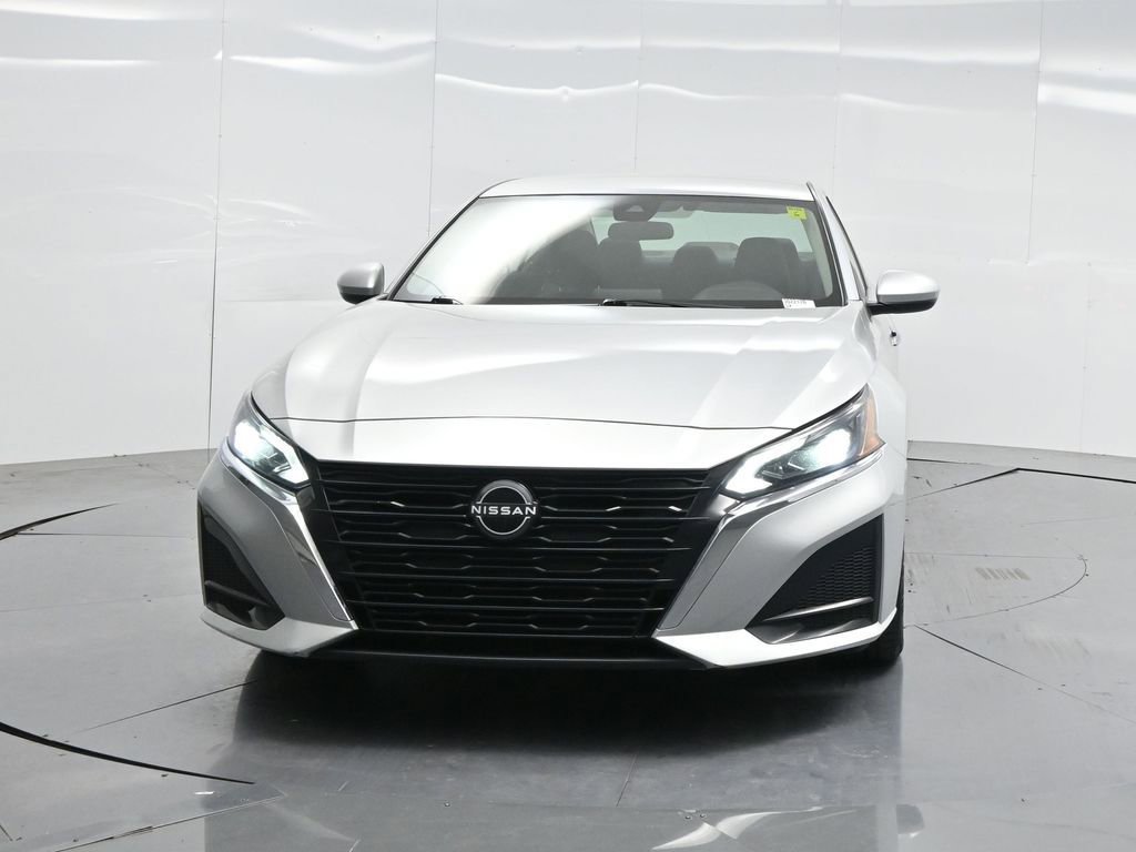 Used 2023 Nissan Altima 2.5 SV image 35