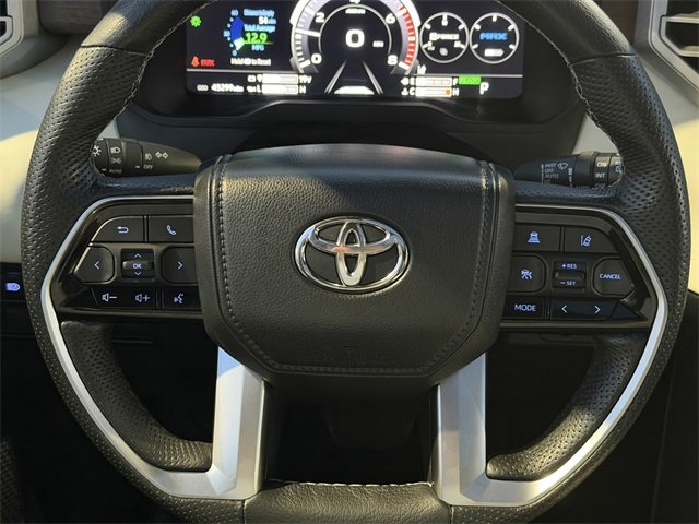 Used 2023 Toyota Sequoia Capstone image 27