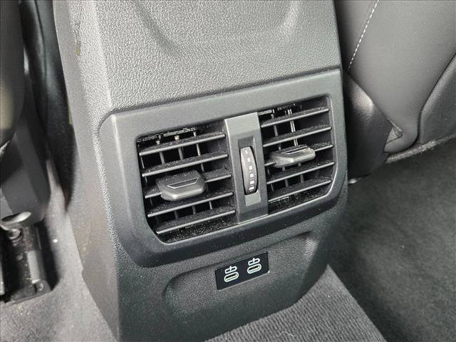 Used 2025 BMW 228i xDrive AWD/4WD image 17
