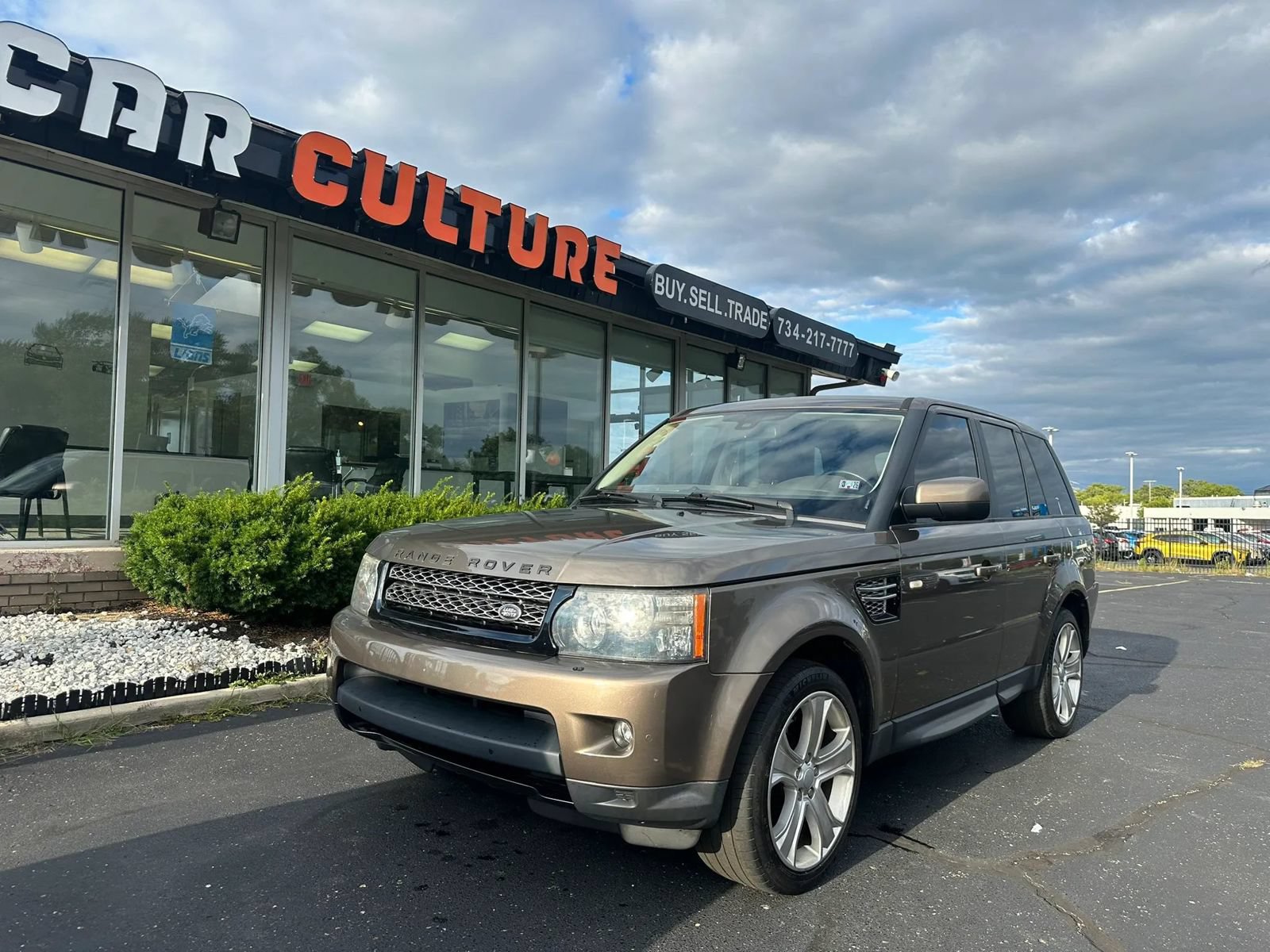 Used 2012 Land Rover Range Rover Sport HSE LUX