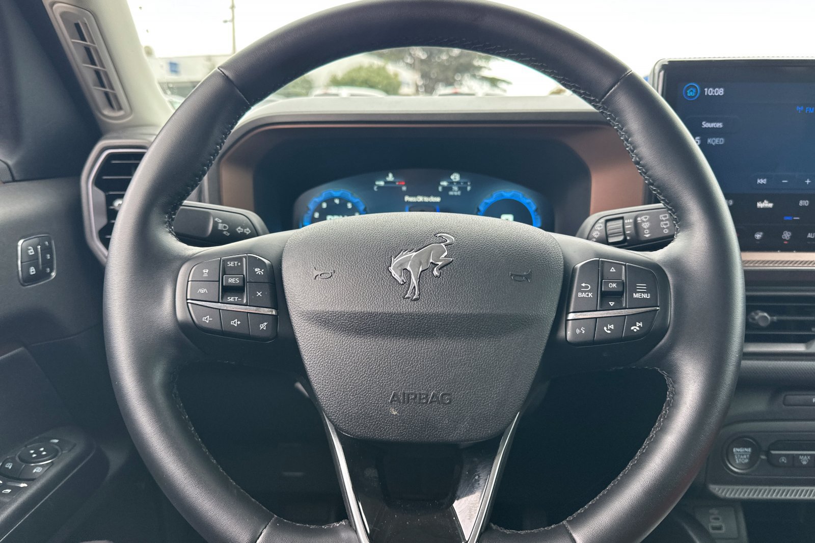 Used 2025 Ford Bronco Sport Outer Banks w/ Outer Banks Tech Package+ AWD/4WD image 22