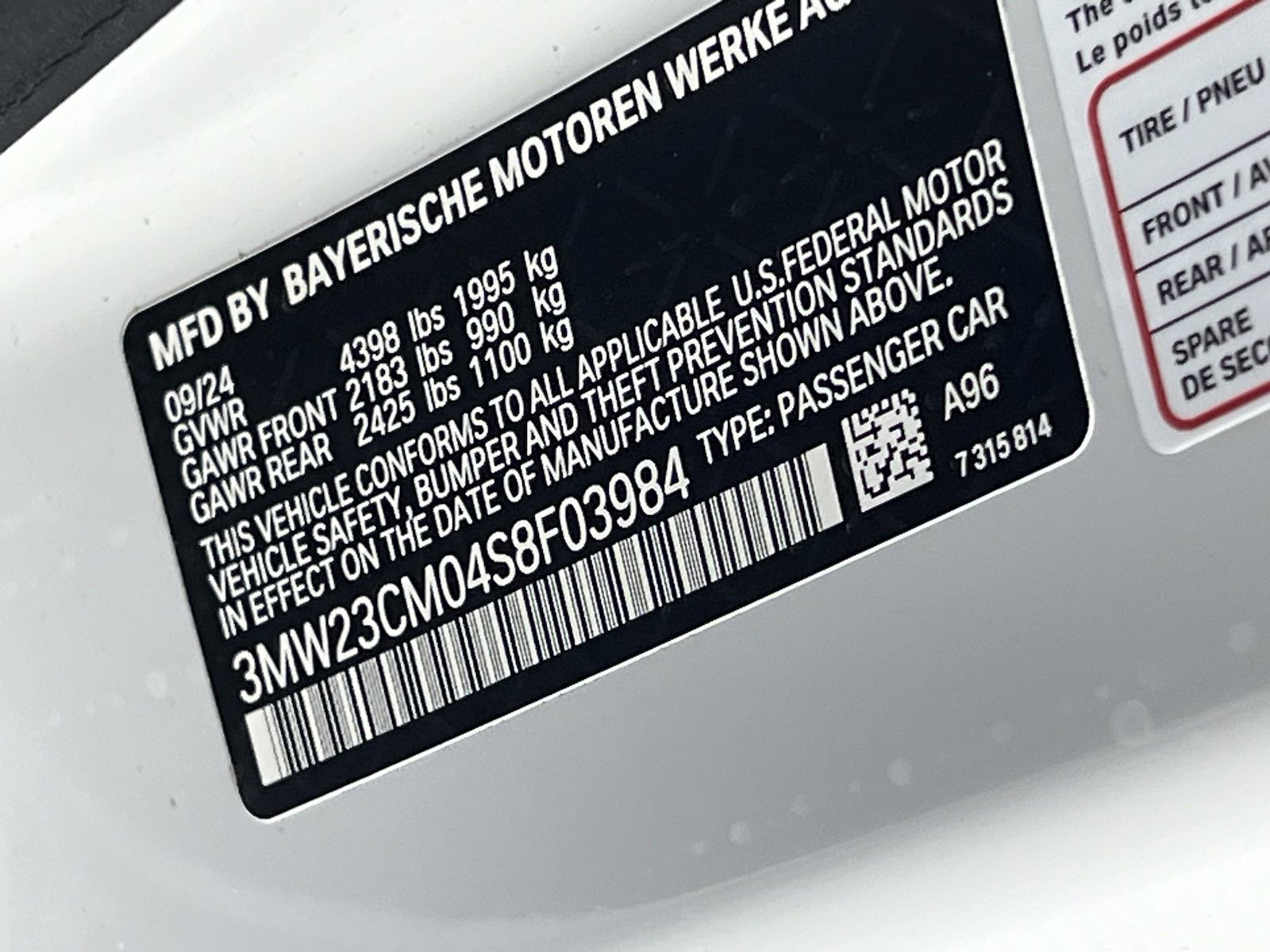 Used 2025 BMW 230i Coupe w/ M Sport Package image 30