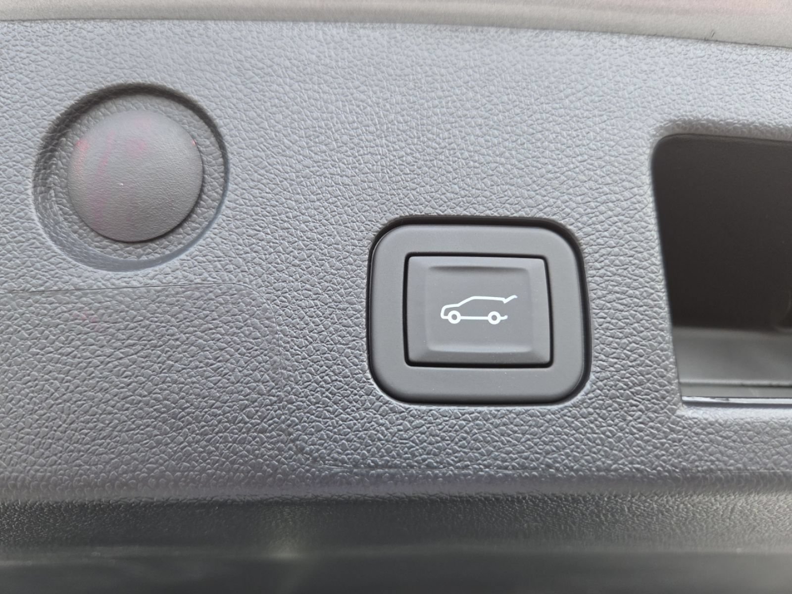 New 2026 GMC Terrain AT4 w/ Convenience Package III AWD/4WD image 22