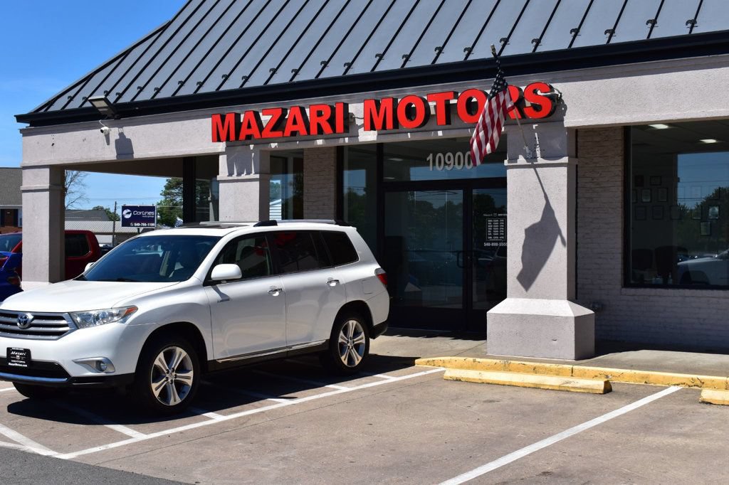 Used 2013 Toyota Highlander Limited AWD/4WD image 9