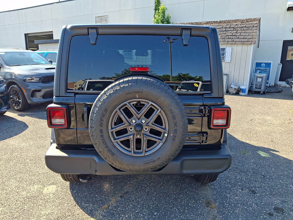 New 2026 Jeep Wrangler Unlimited Sport AWD/4WD image 6