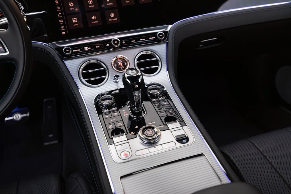 Certified 2022 Bentley Continental GT AWD/4WD image 34