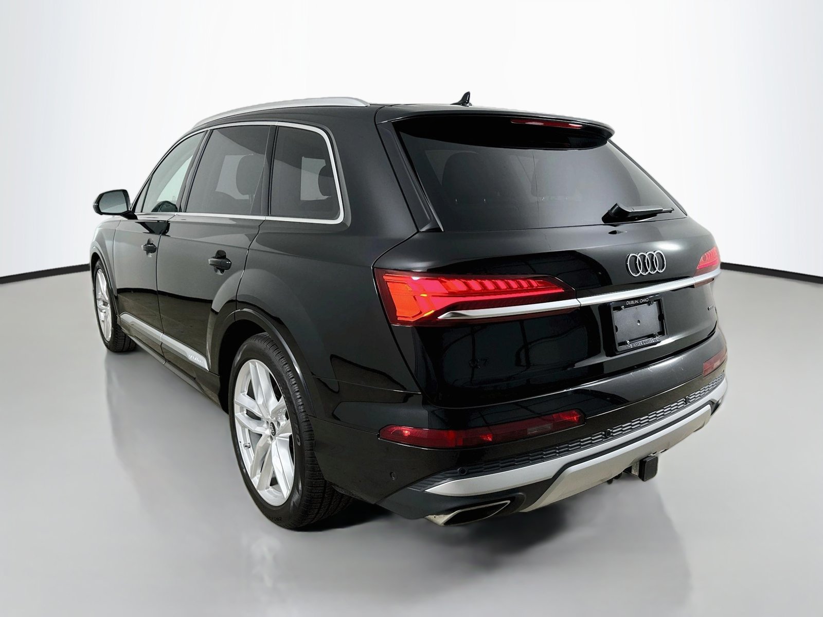 Used 2025 Audi Q7 3.0T Premium Plus w/ Premium Plus Package AWD/4WD image 7