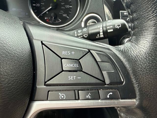 Used 2018 Nissan Rogue SV image 24