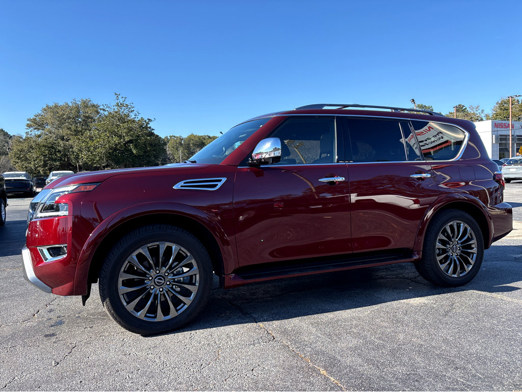 Used 2024 Nissan Armada Platinum w/ Captain's Chairs Package image 27