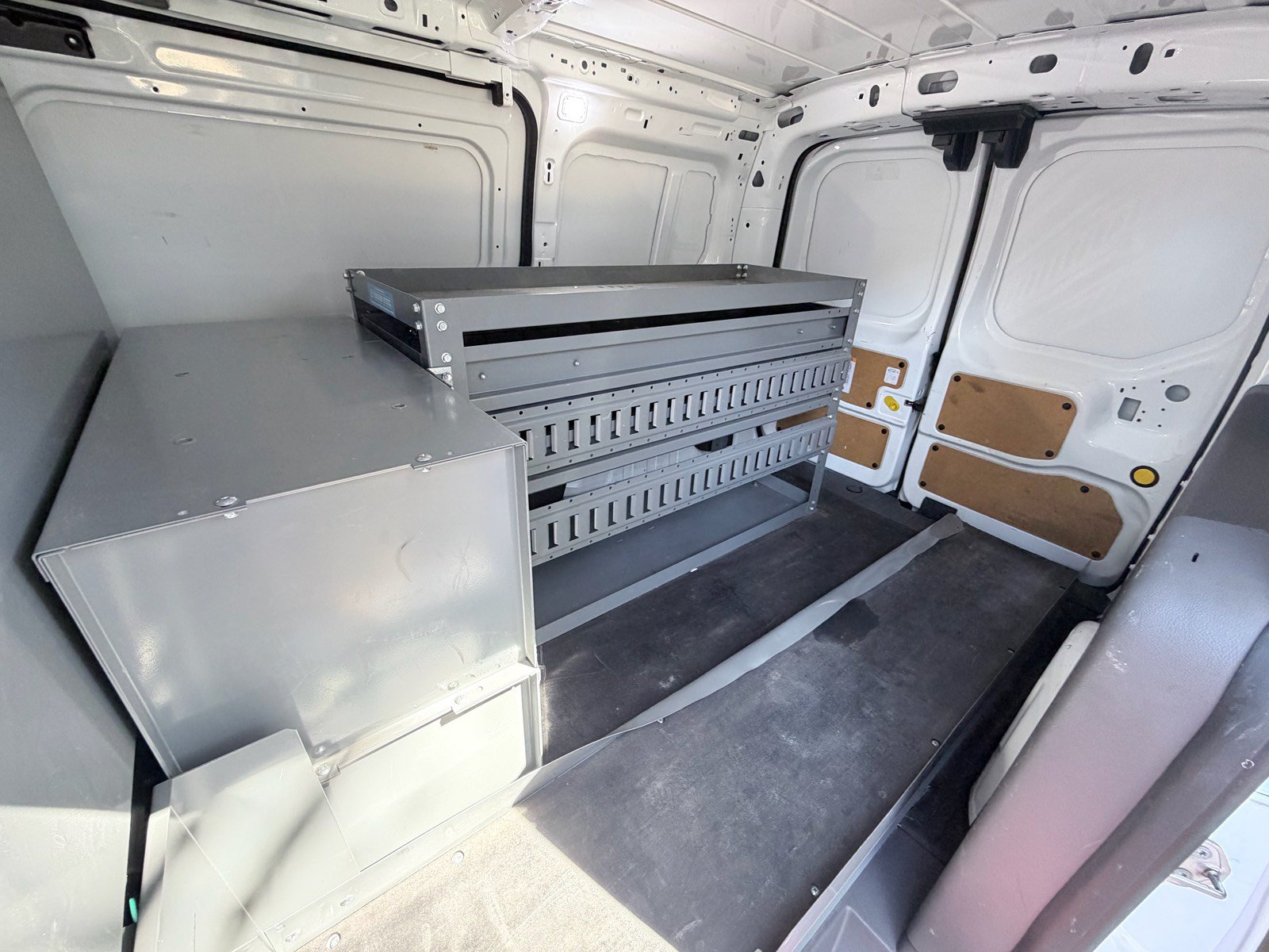 Used 2020 Ford Transit Connect XL FWD image 16