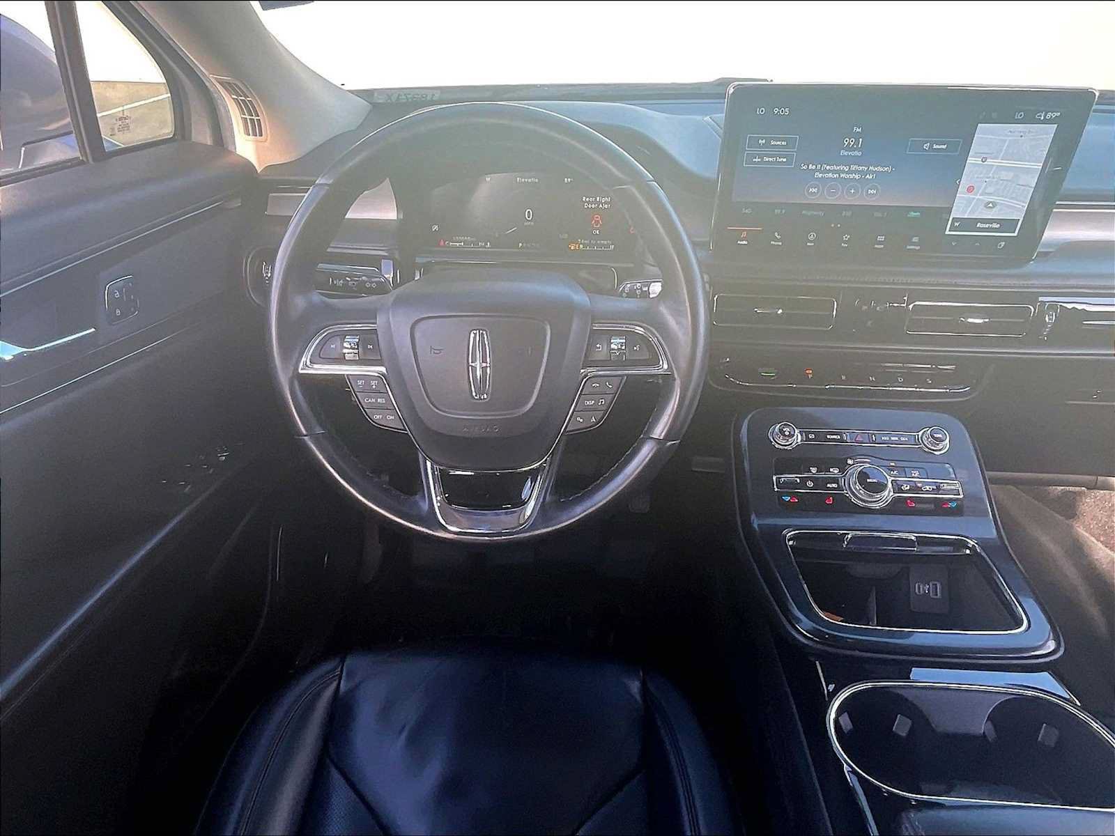 Used 2021 Lincoln Nautilus FWD w/ Equipment Group 101A image 8