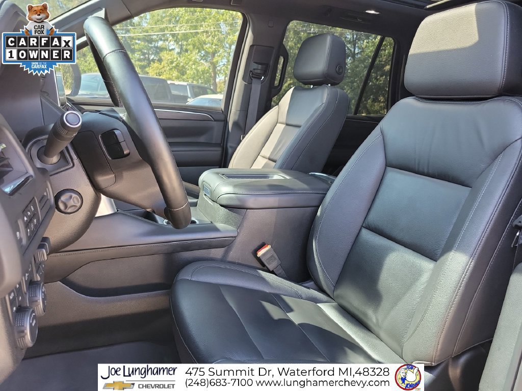 Used 2024 Chevrolet Tahoe Z71 w/ Luxury Package AWD/4WD image 22