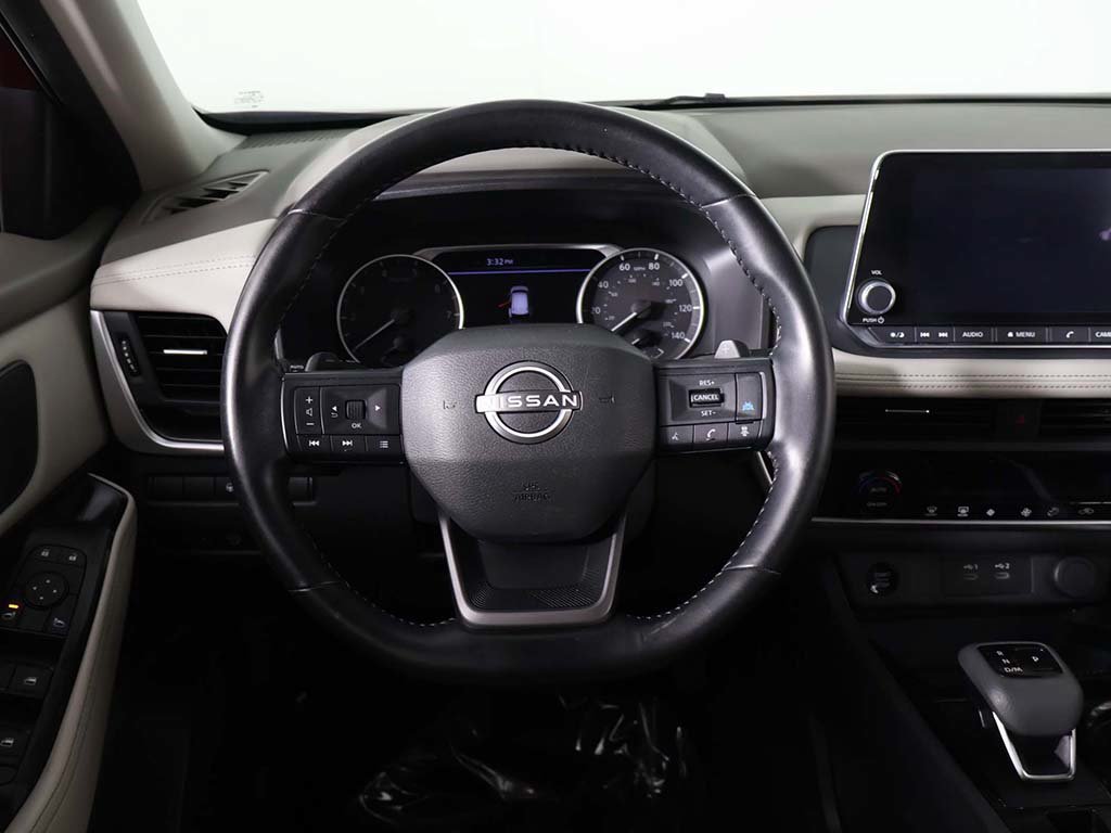 Used 2025 Nissan Rogue SV AWD/4WD image 38