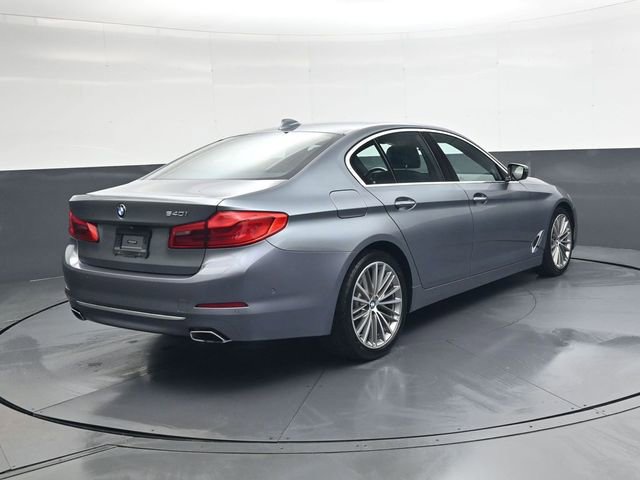 Used 2017 BMW 540i image 4