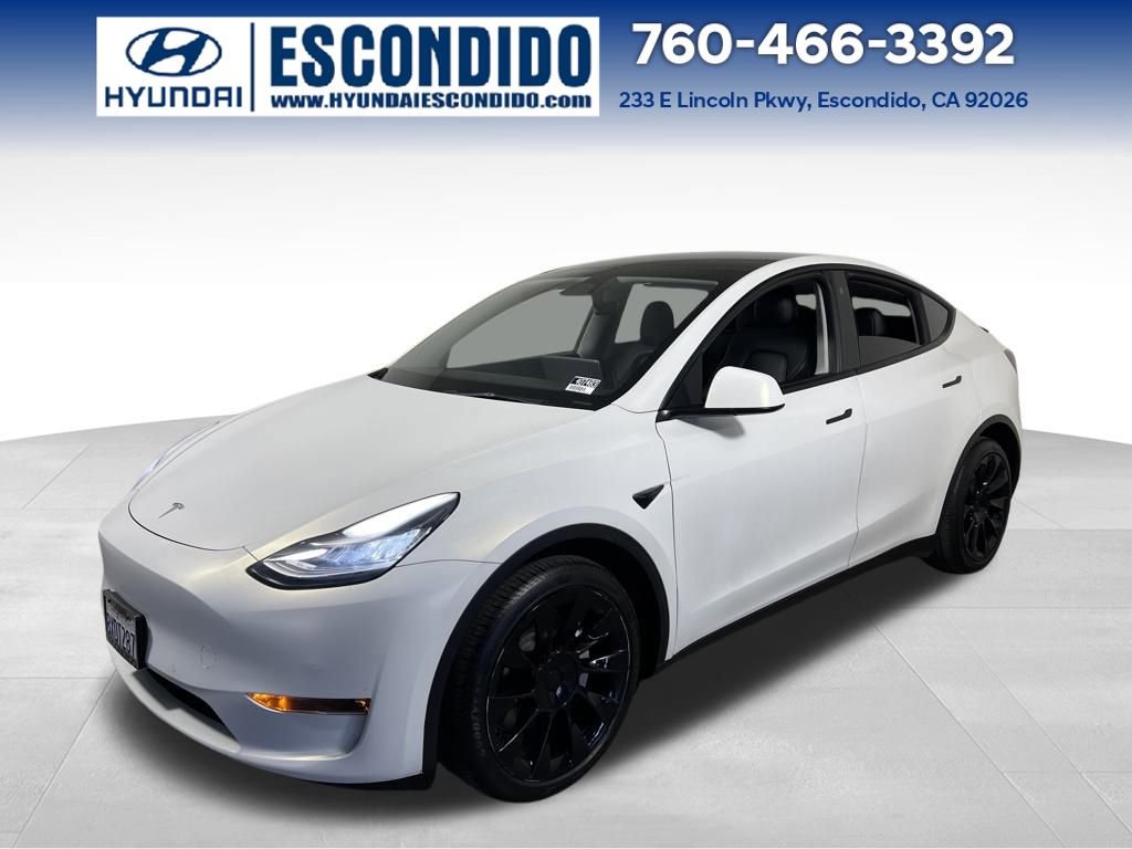 Used 2021 Tesla Model Y Long Range image 1