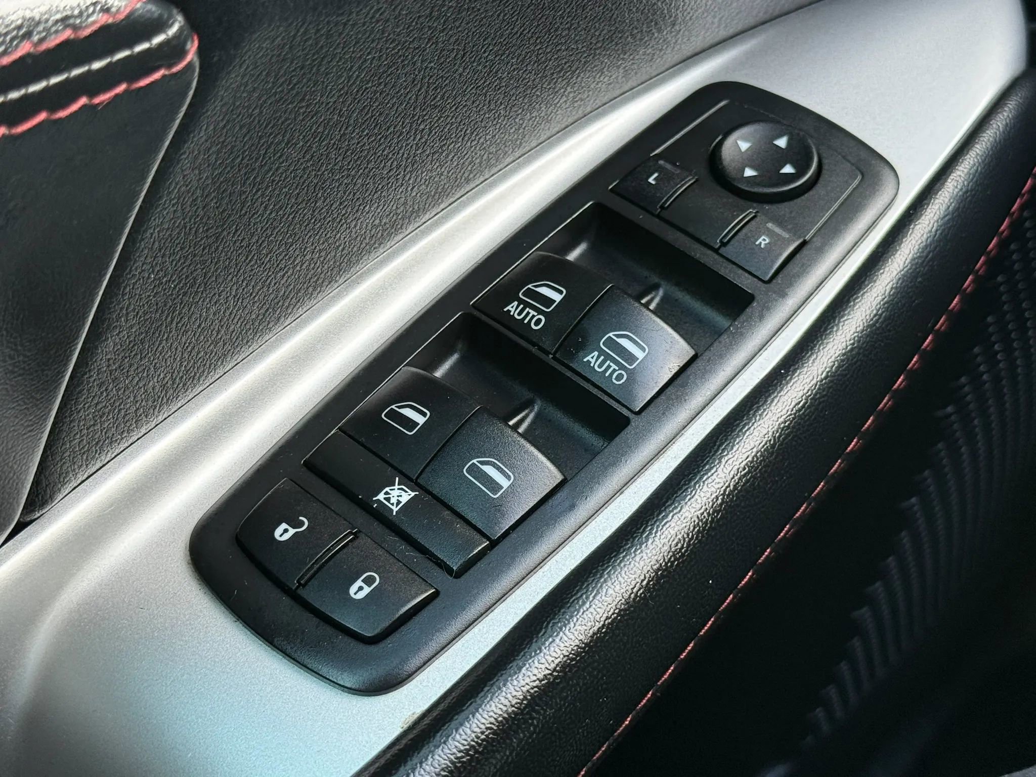 Used 2017 Dodge Journey GT AWD/4WD image 41