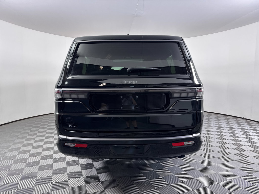 New 2026 Jeep Grand Wagoneer L Limited AWD/4WD image 14