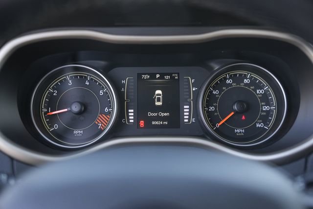 Used 2015 Jeep Cherokee Latitude image 24