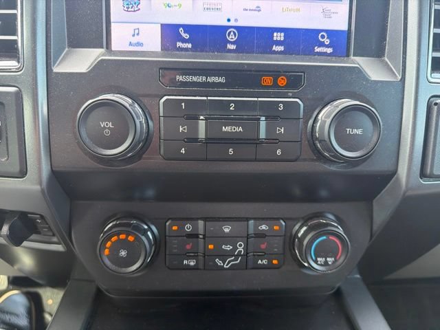 Used 2021 Ford F250 XLT w/ XLT Premium Package AWD/4WD image 26