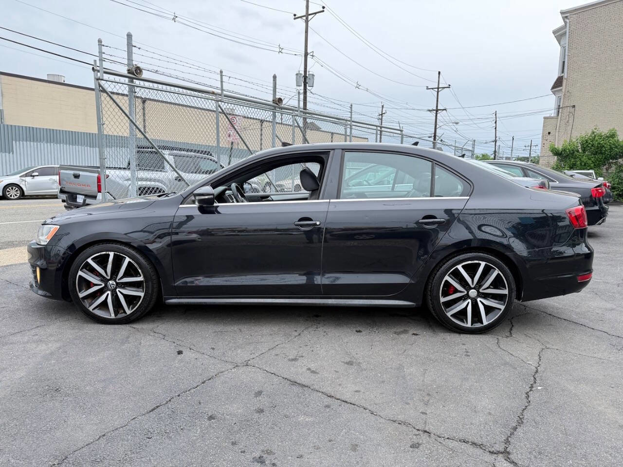 Used 2013 Volkswagen Jetta GLI Autobahn FWD image 3