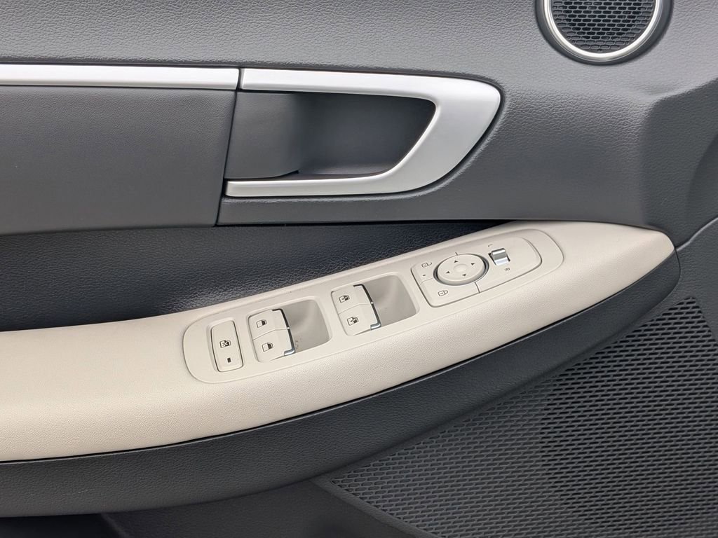 Used 2025 Hyundai Sonata SEL image 35