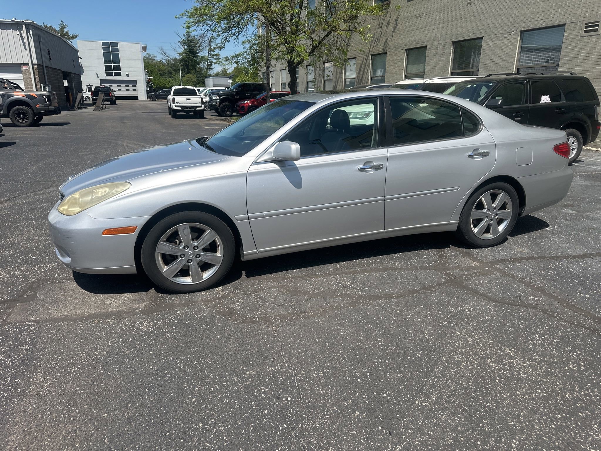 Used 2006 Lexus ES 330 image 1