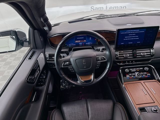 Used 2023 Lincoln Navigator L Black Label image 24