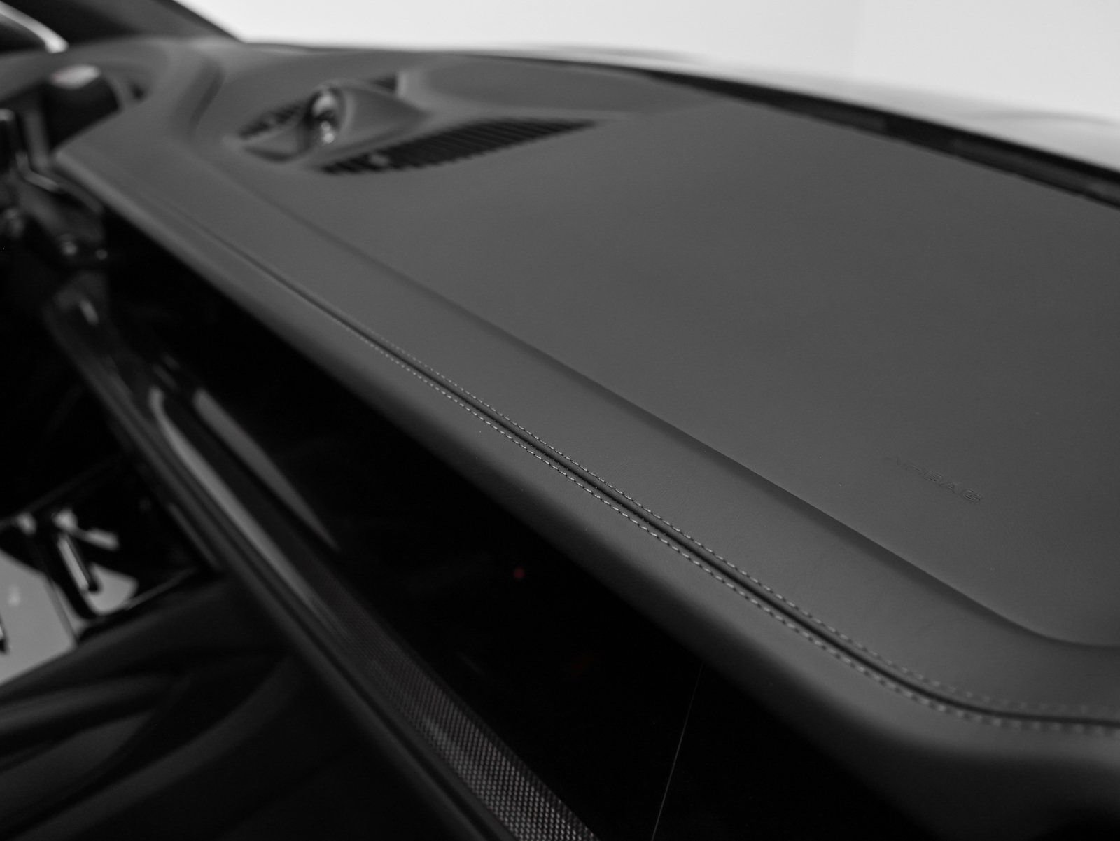 New 2026 Porsche Cayenne GTS image 24