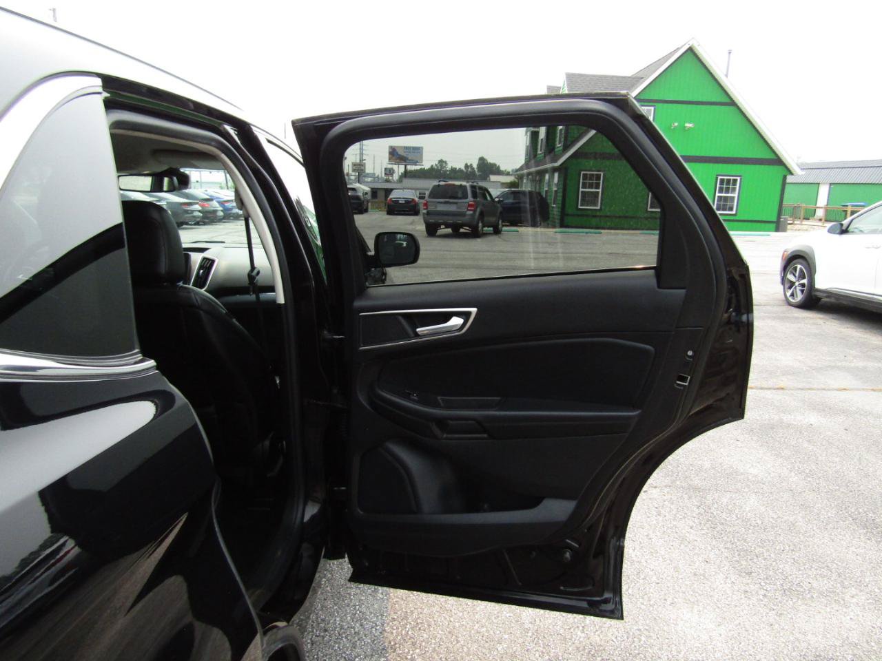 Used 2021 Ford Edge SEL w/ Convenience Package AWD/4WD image 21
