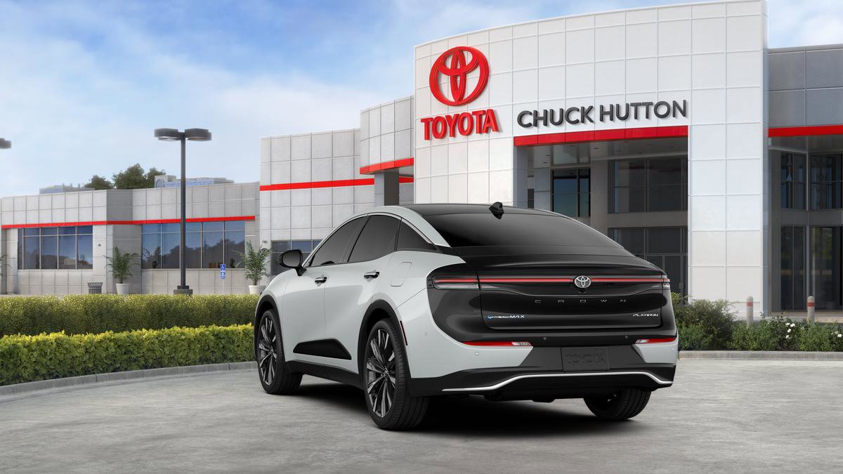 Used 2025 Toyota Crown Platinum image 36