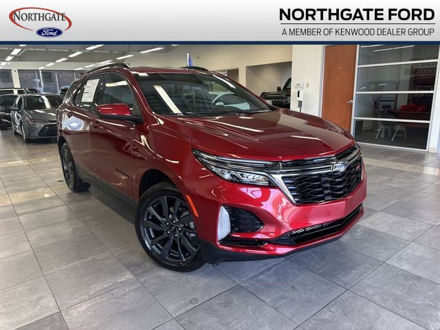 Used 2023 Chevrolet Equinox RS AWD/4WD image 1