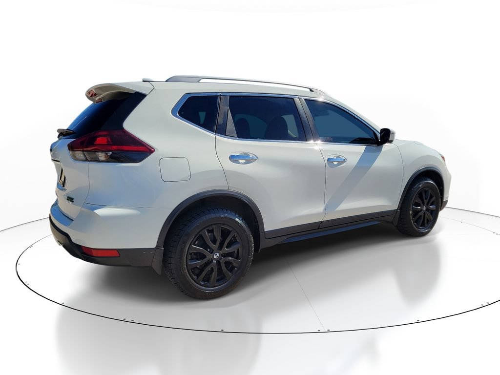 Used 2020 Nissan Rogue S FWD image 4