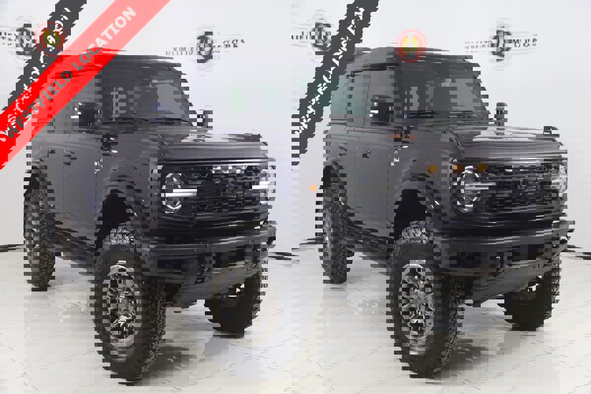 Used 2021 Ford Bronco Outer Banks image 1