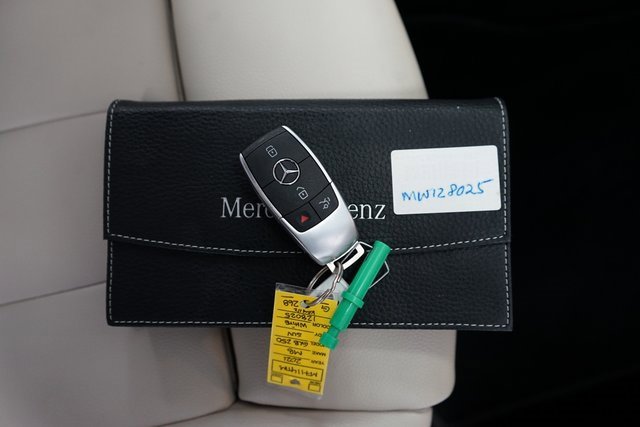 Used 2021 Mercedes-Benz GLB 250 GLB 250 image 58