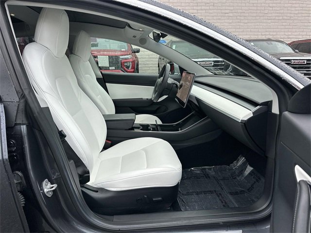 Used 2018 Tesla Model 3 Performance image 26