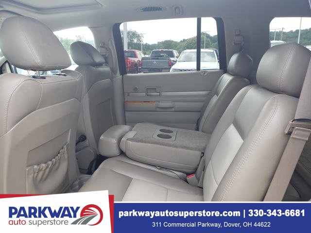 Used 2008 Chrysler Aspen Limited w/ Popular Equipment Group AWD/4WD image 15